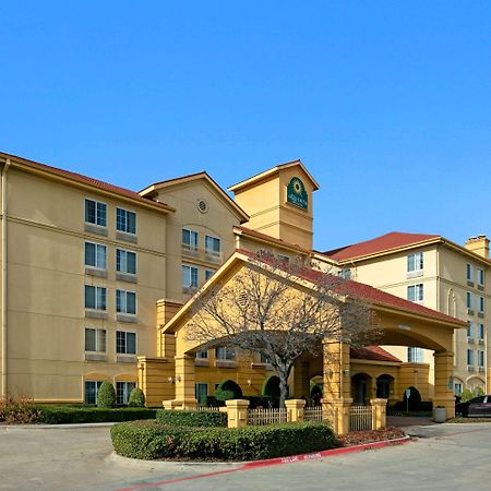La Quinta By Wyndham Dfw Airport South / Irving Hotel Bagian luar foto