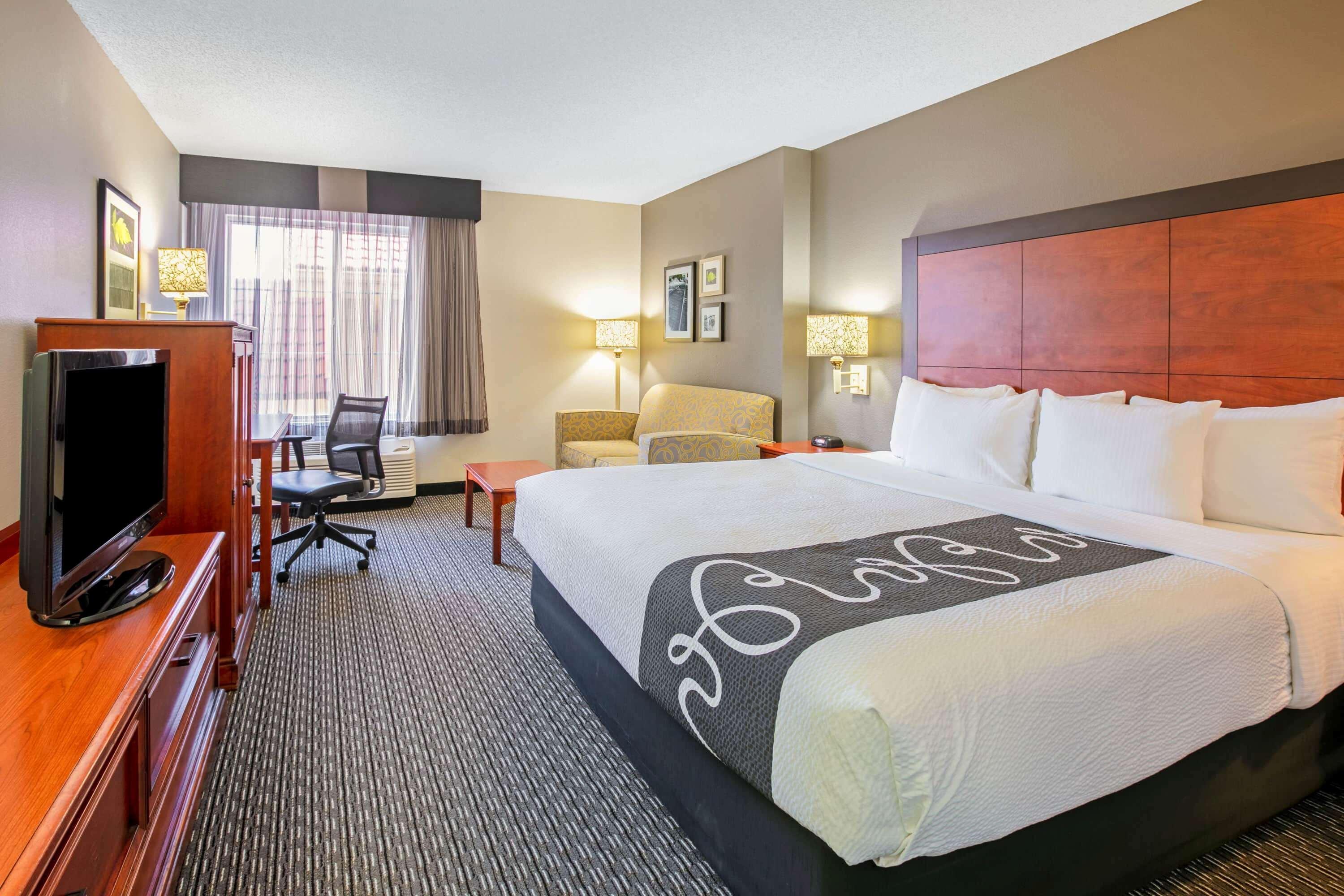 La Quinta By Wyndham Dfw Airport South / Irving Hotel Bagian luar foto