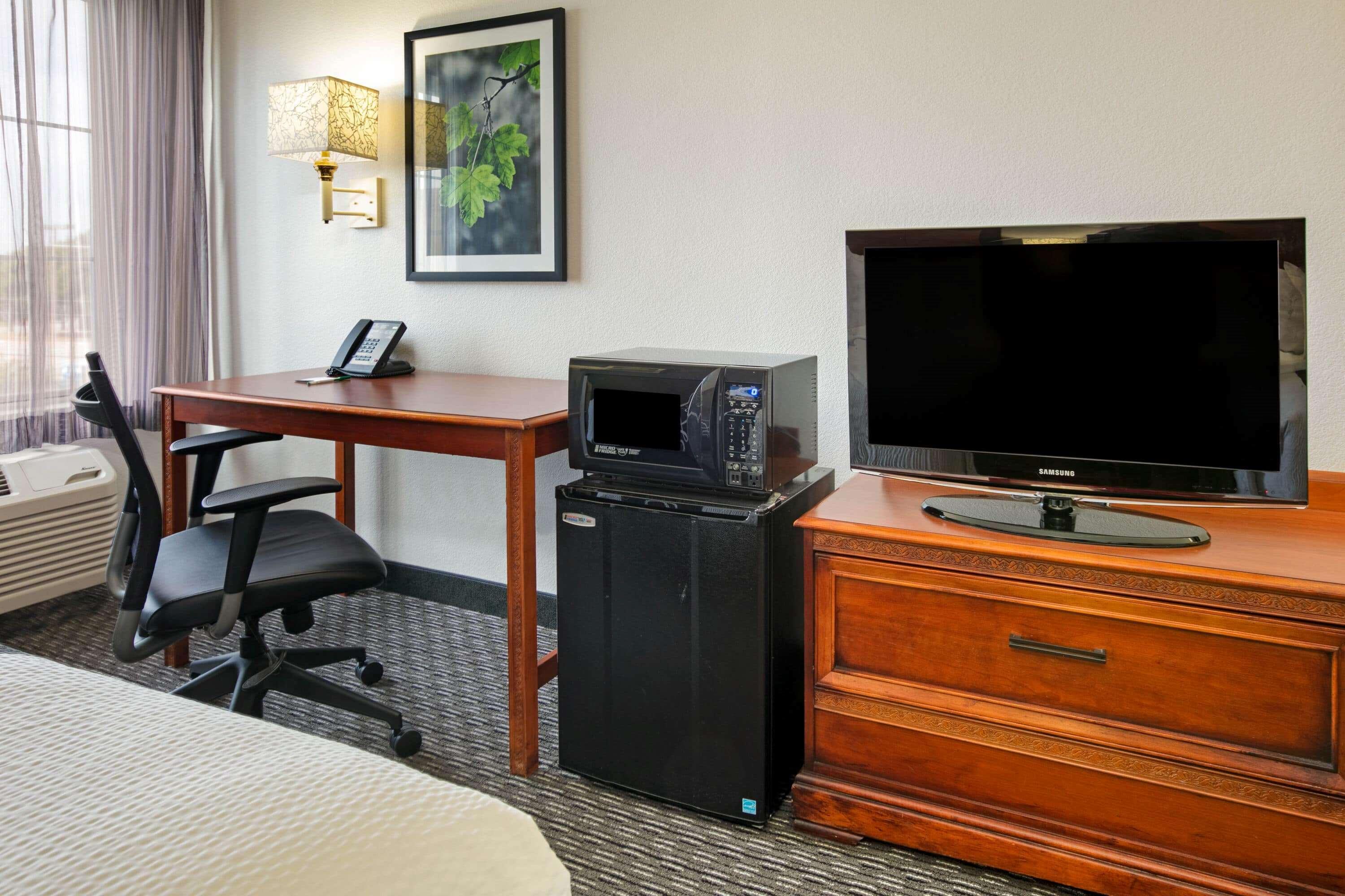 La Quinta By Wyndham Dfw Airport South / Irving Hotel Bagian luar foto