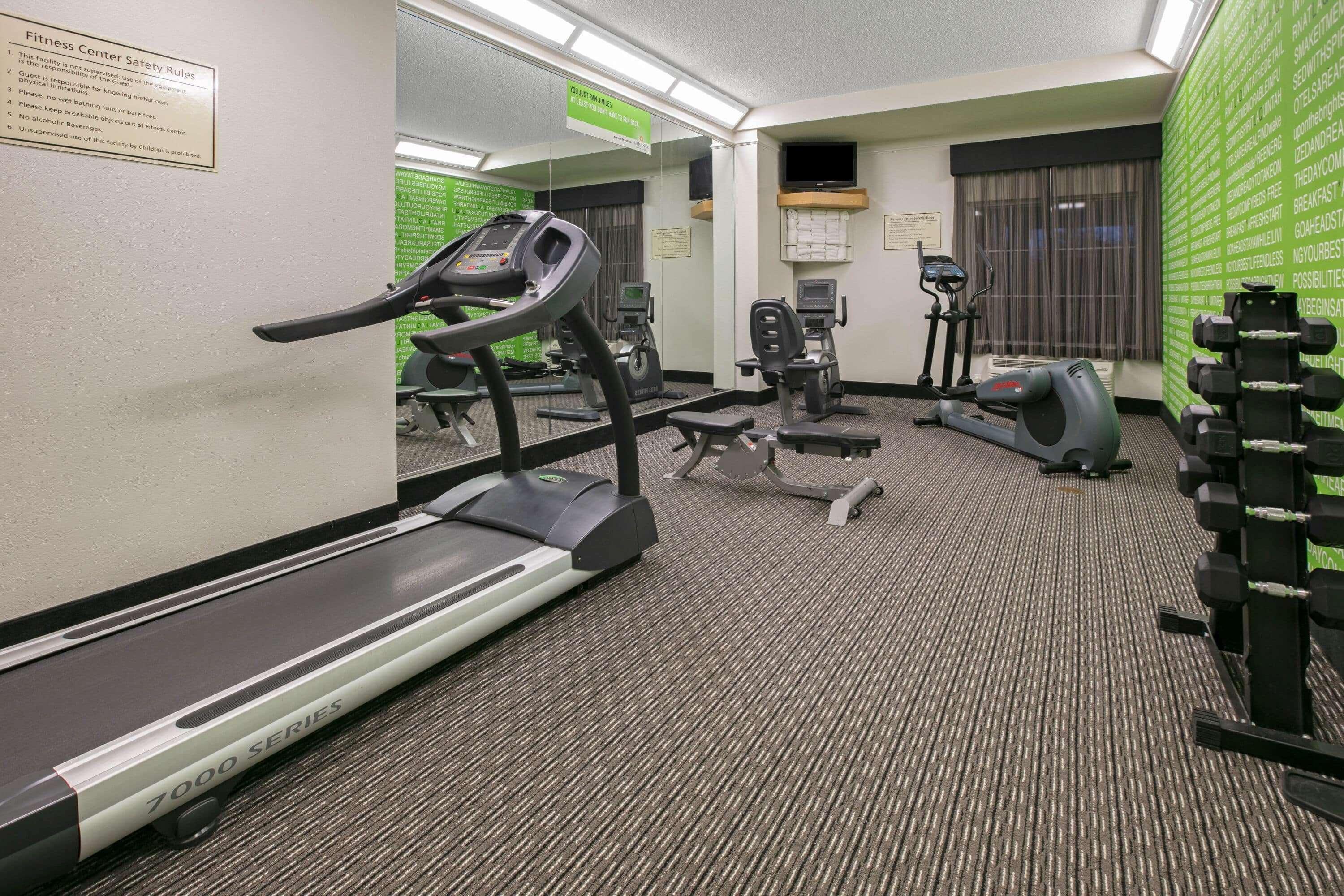 La Quinta By Wyndham Dfw Airport South / Irving Hotel Bagian luar foto