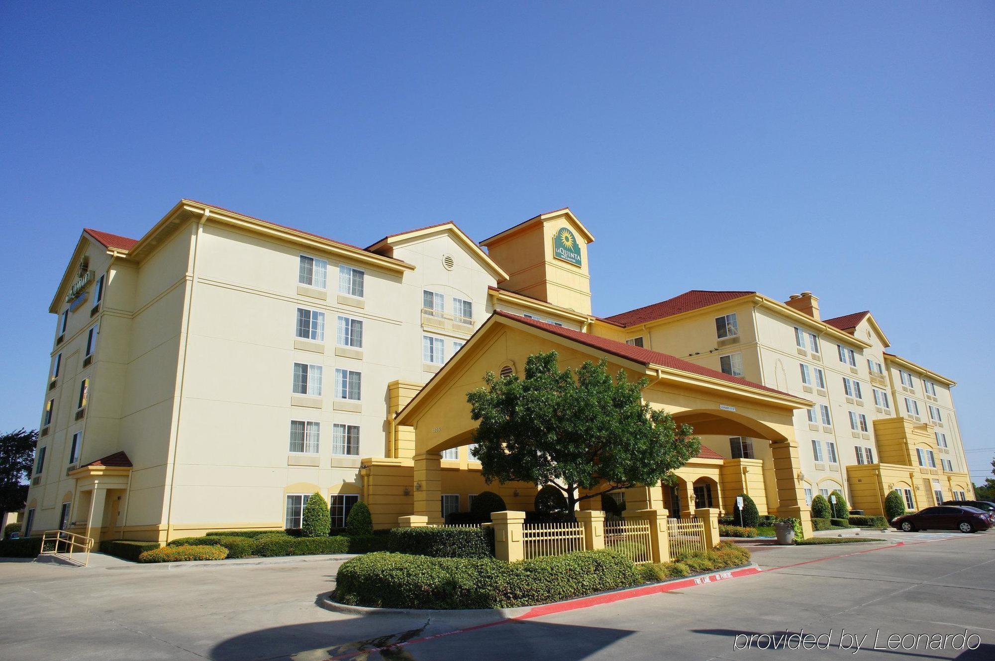 La Quinta By Wyndham Dfw Airport South / Irving Hotel Bagian luar foto