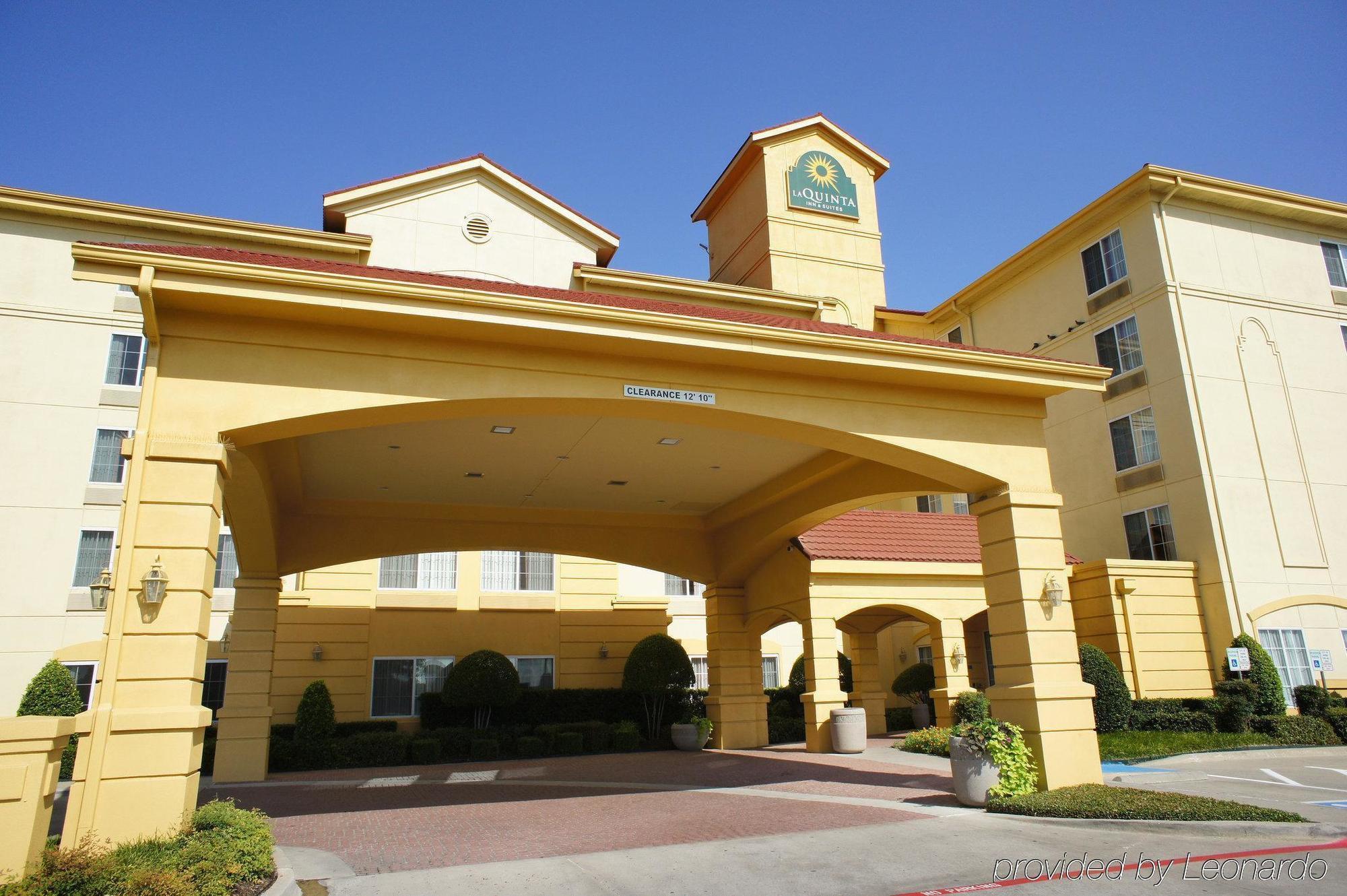 La Quinta By Wyndham Dfw Airport South / Irving Hotel Bagian luar foto