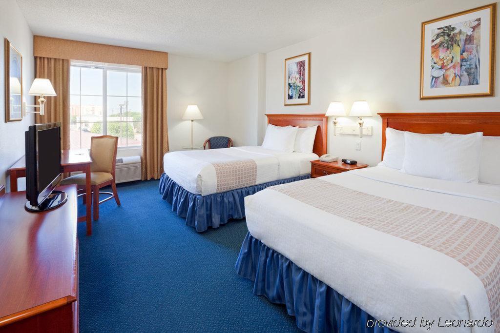 La Quinta By Wyndham Dfw Airport South / Irving Hotel Ruang foto